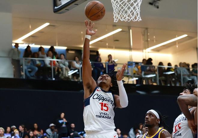 南湾湖人险胜圣迭戈快船 华盛顿26+7助成关键先生