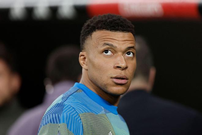 皇马医疗团队被指误诊姆巴佩膝盖引争议 罗德里