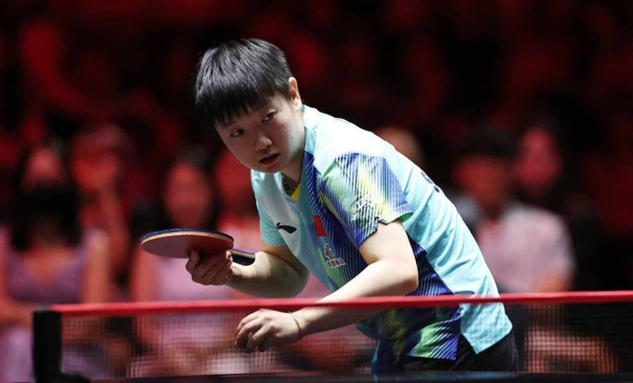 孙颖莎三连冠问鼎女单王座 王曼昱半区扫雷助其