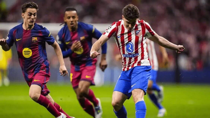 巴萨瞄准阿尔瓦雷斯补强锋线 高价引援面临多重